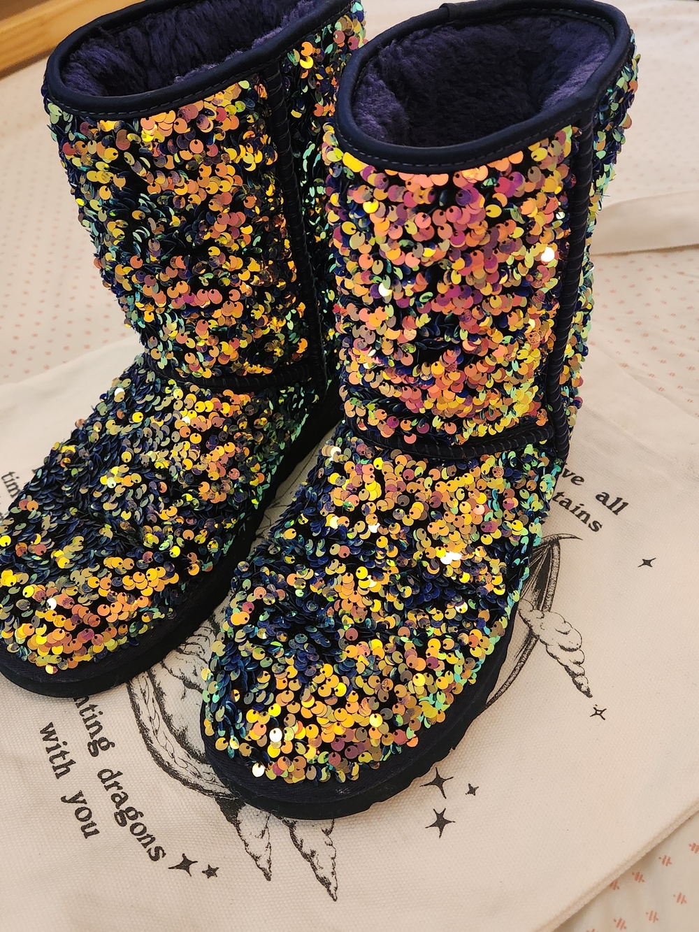 UGG Womens Purple Classic Stellar Sequin with Iridescent Sequins Size 8 - Picture 6 of 11